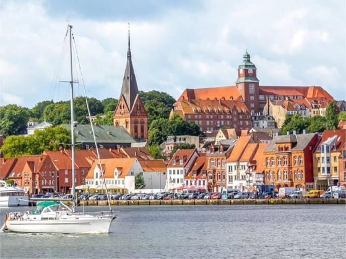 Nordtyskland: Ophold med halvpension - til 2 personer