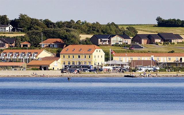 Ophold på færgekroen med halvpension