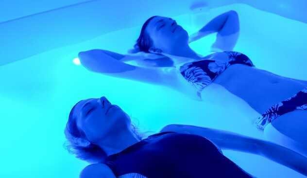 60 minutter floating - til 1 eller 2 personer