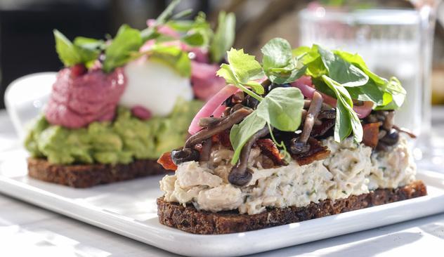 Bestseller: 2 stykker valgfri smørrebrød 
