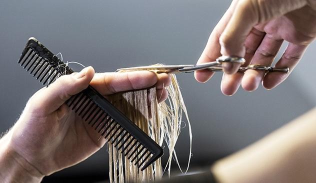 Få velplejede negle med skøn manicure