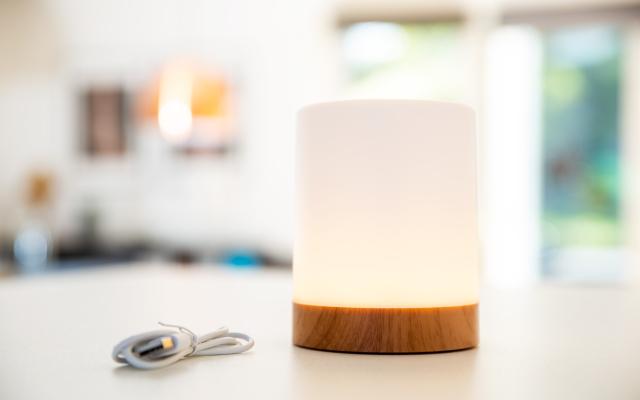 Genopladelig lampe