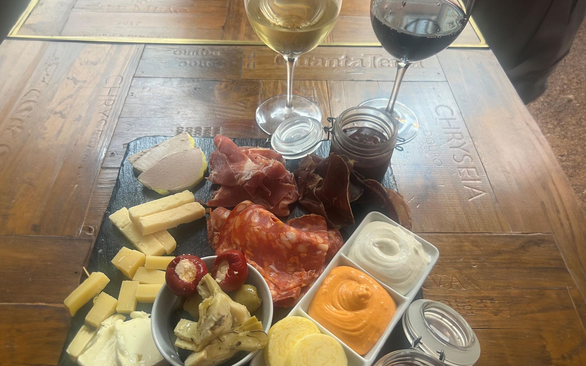 Tapas og vin - for 2