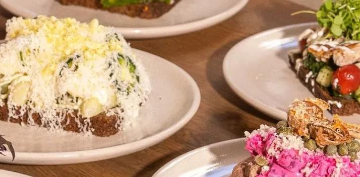 2 stk. valgfri smørrebrød 