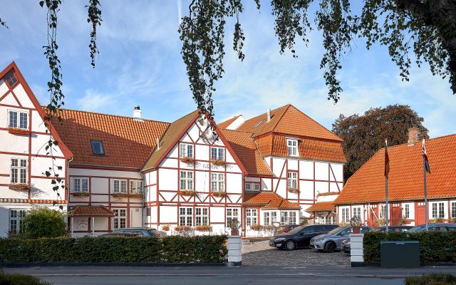 Ophold med 2-retters og wellness