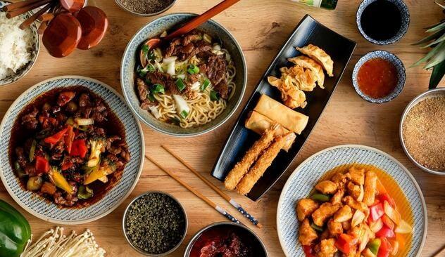 Bestseller:  Ramen- eller wokmenu