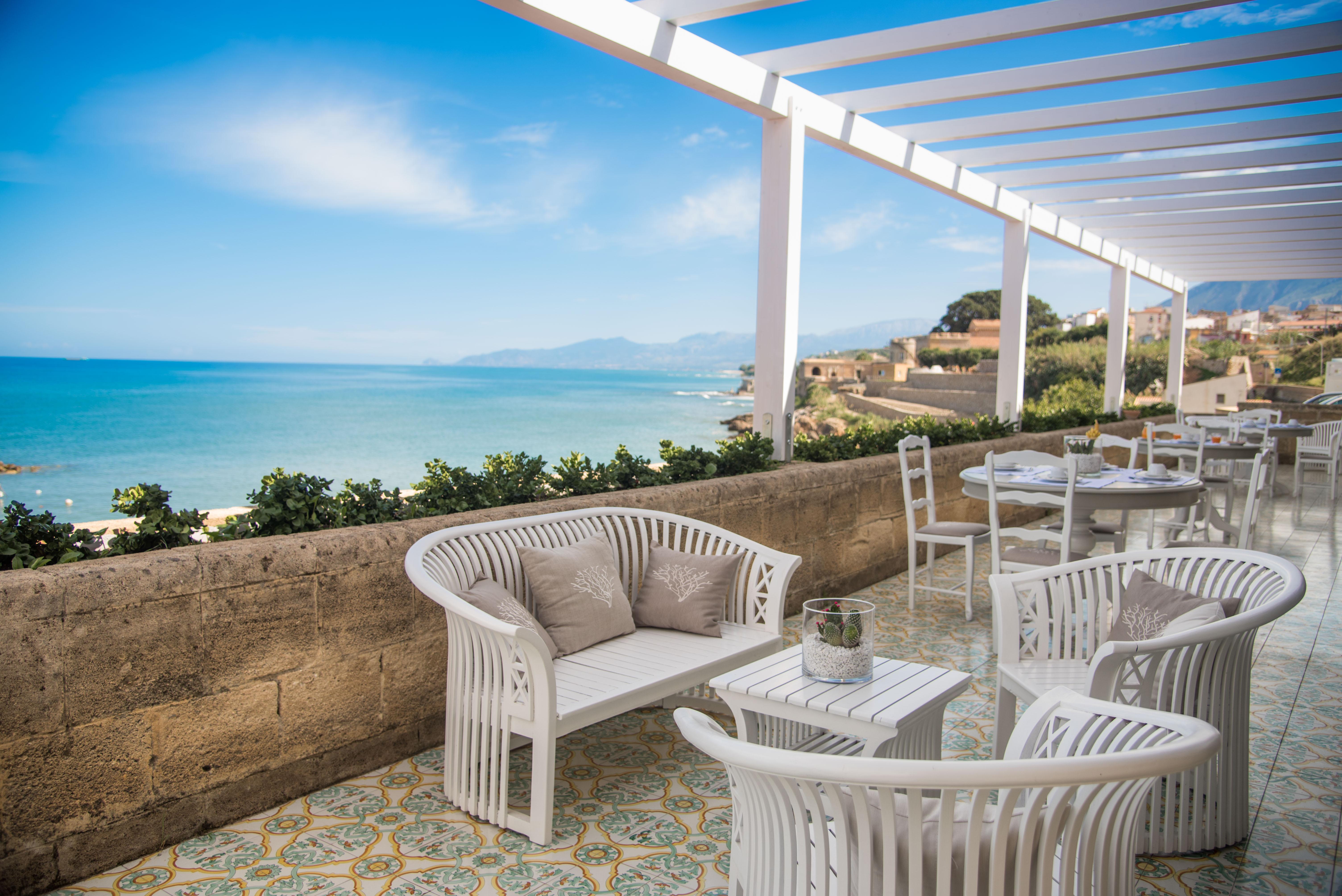 Sicilien: 8 dage, halvpension, billeje - og fly 
